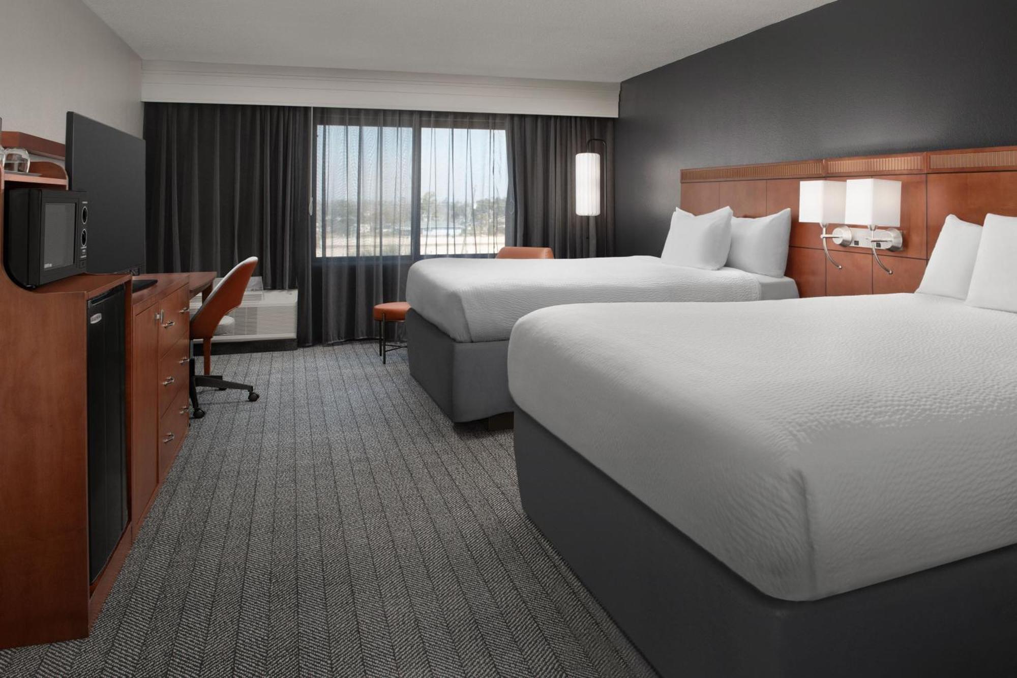 Courtyard By Marriott Panama City Exterior foto